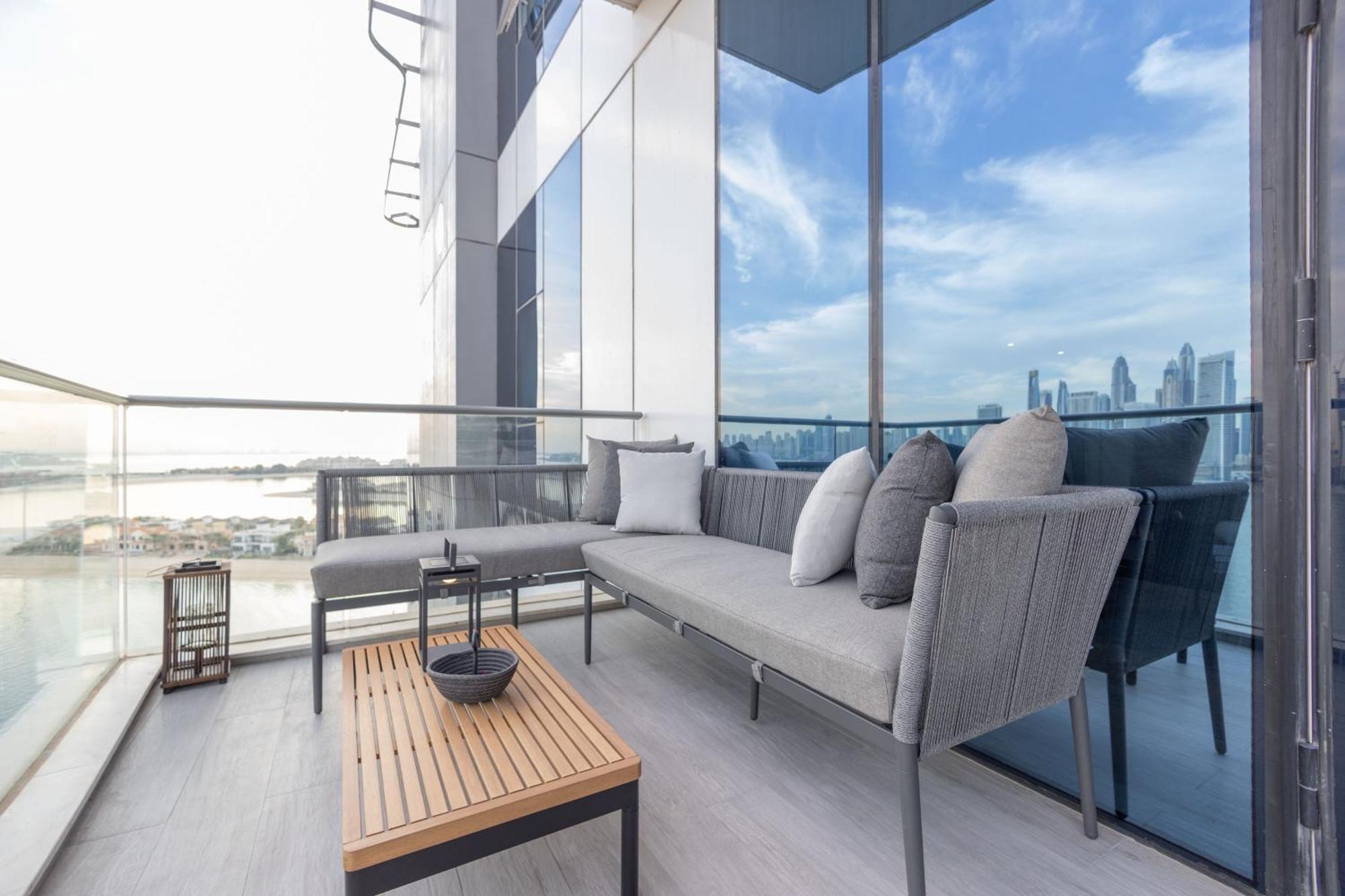 Oceana Residences, The Palm Jumeirah - Mint Stay Dubai Exteriör bild