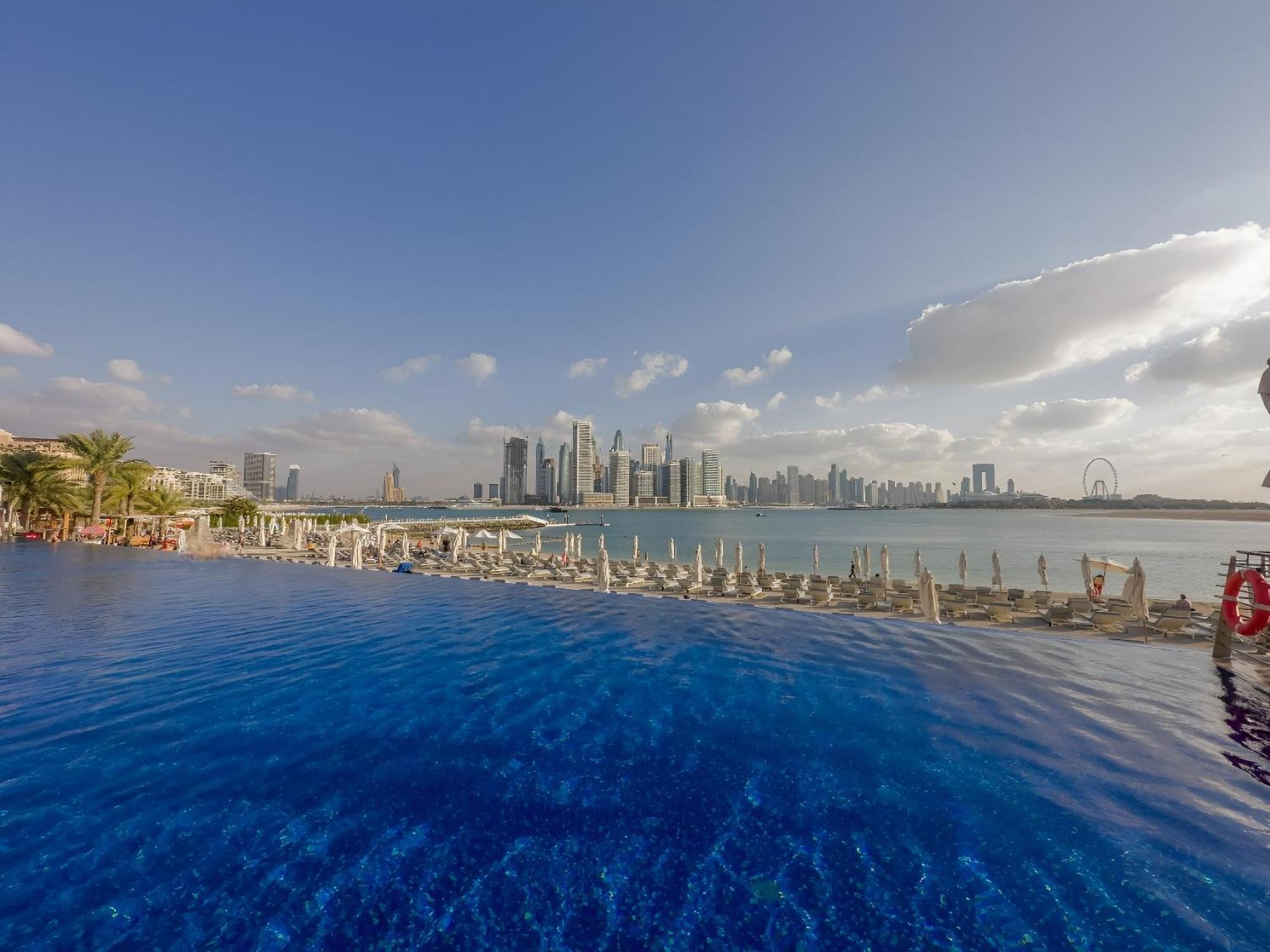 Oceana Residences, The Palm Jumeirah - Mint Stay Dubai Exteriör bild