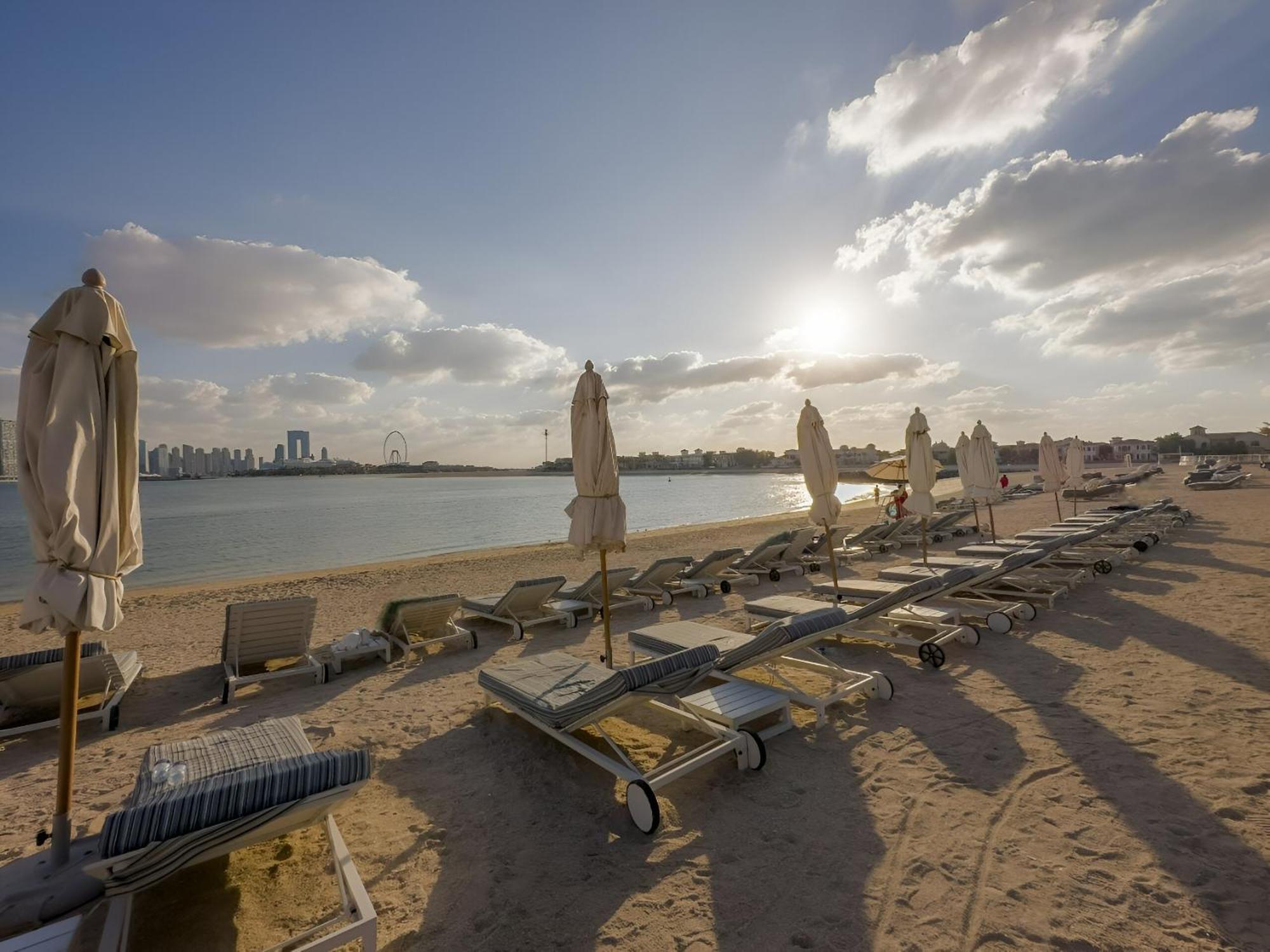 Oceana Residences, The Palm Jumeirah - Mint Stay Dubai Exteriör bild